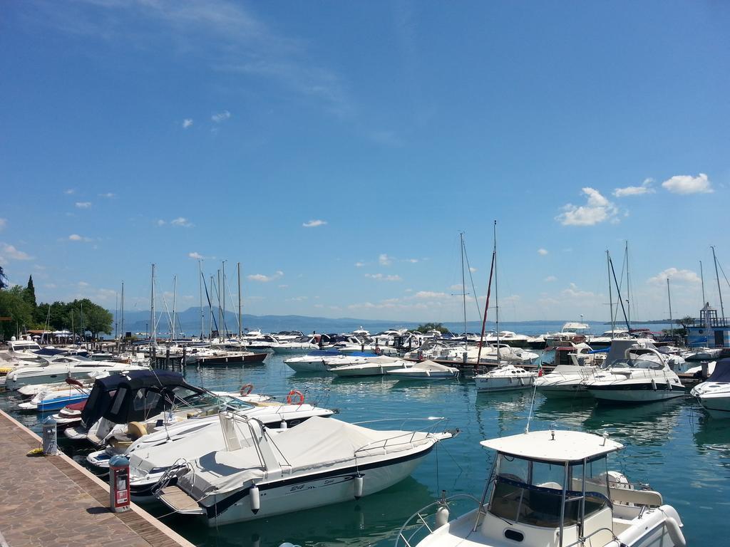 Relais Rosa Dei Venti Moniga del Garda Exterior foto
