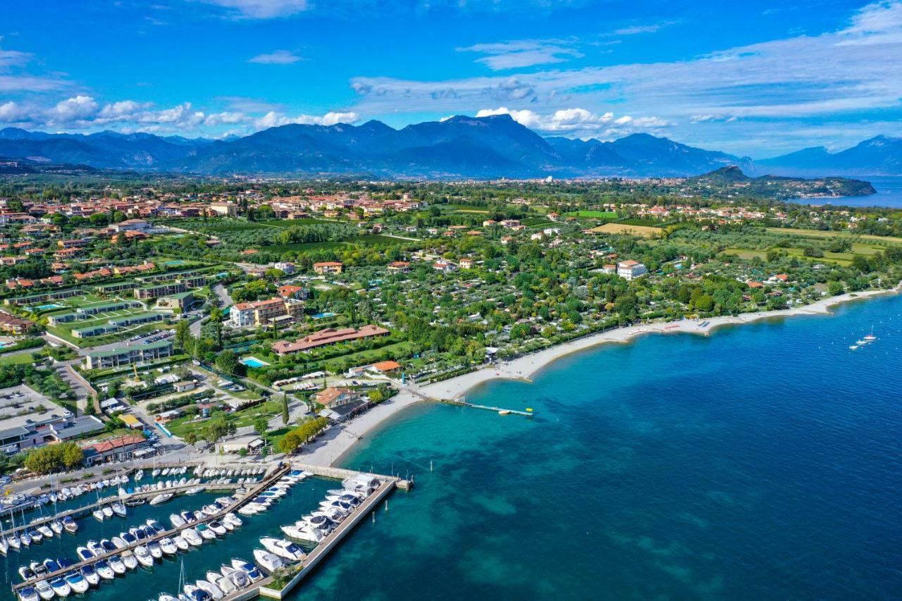 Relais Rosa Dei Venti Moniga del Garda Exterior foto